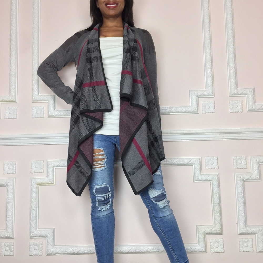 Women’s Gray Plaid Open-Front Draped Cardigan Poncho - Picture 5 of 10